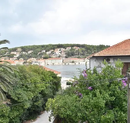 Apartment Lazaneo