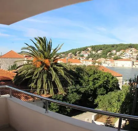 Apartment Lazaneo *